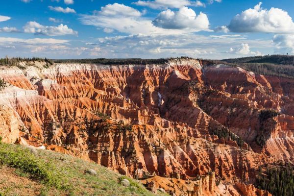 M STAR CEDAR CITY (Cedar City)